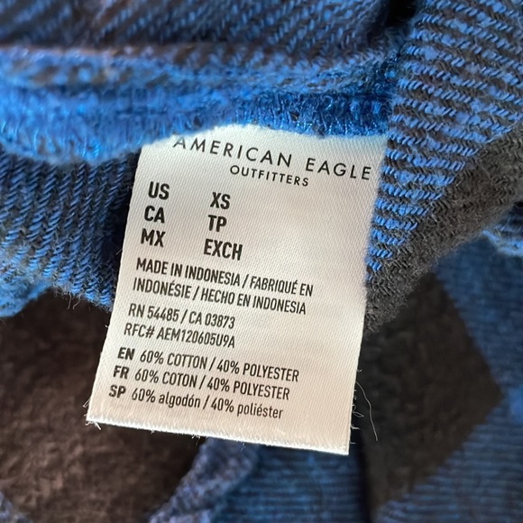 🦅 AEO Amazingly Soft Boyfriend Plaid Button Up - Picture 9 of 9